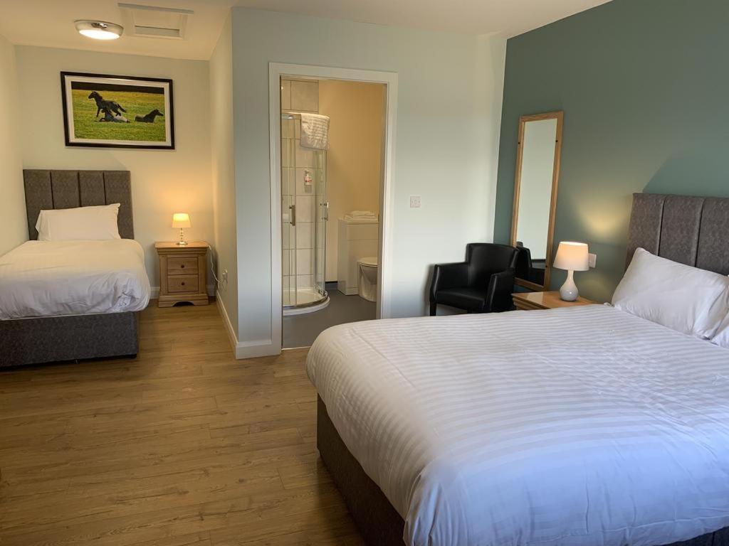Standing Stones Lodge Белфаст Экстерьер фото