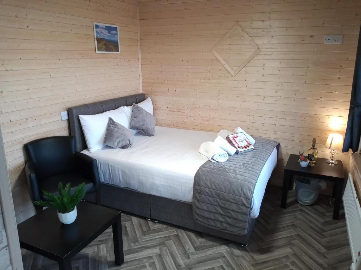 Standing Stones Lodge Белфаст Экстерьер фото