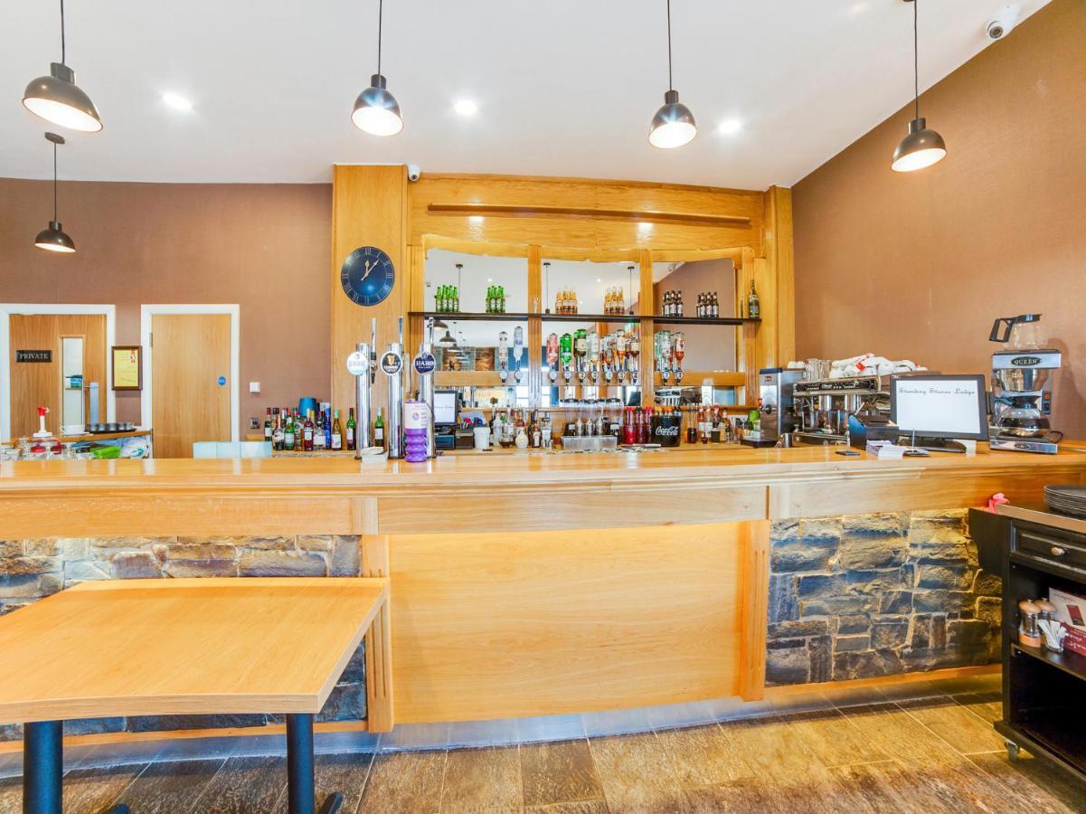 Standing Stones Lodge Белфаст Экстерьер фото