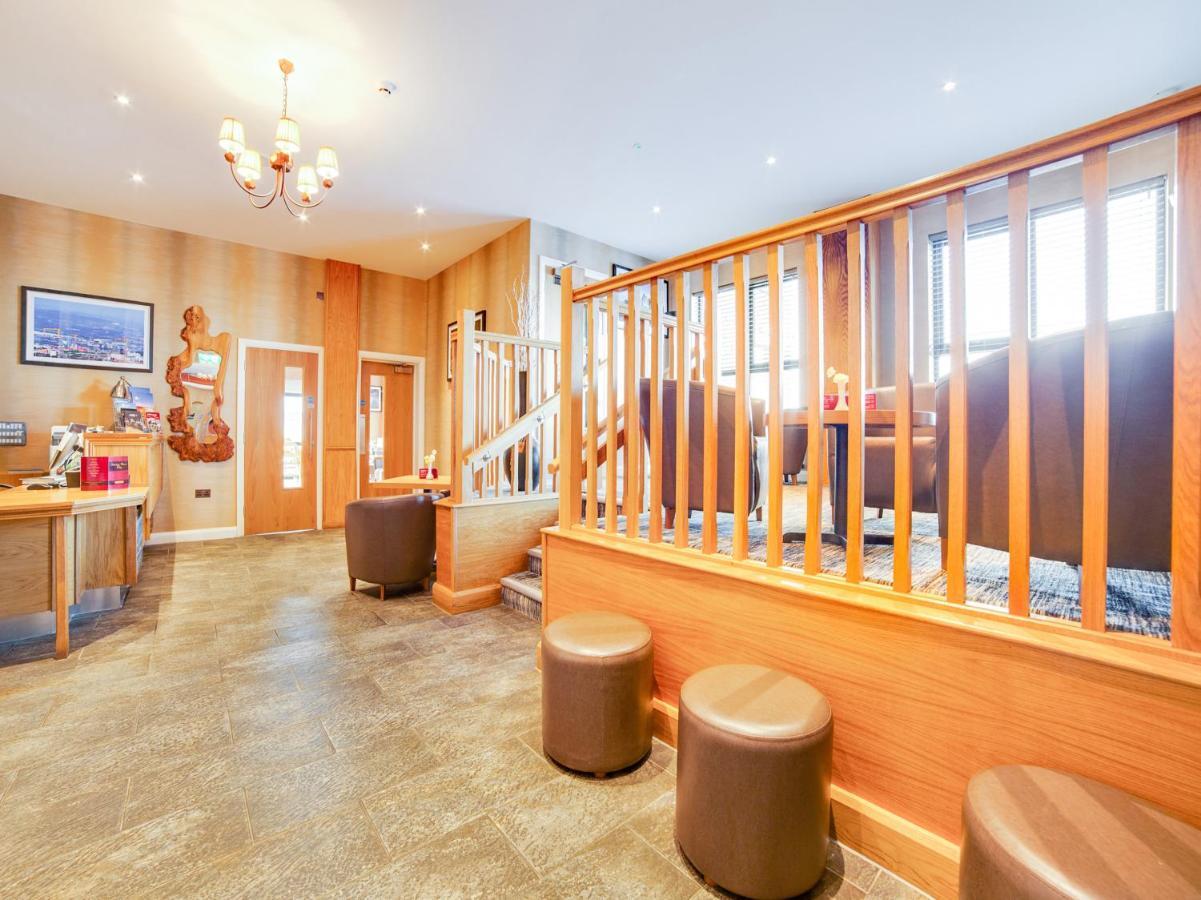 Standing Stones Lodge Белфаст Экстерьер фото